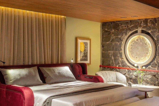 Glauter Suassuna criou uma cama adaptada para a terceira idade - (crédito: Edgard Cesar/CasaCor/Divulgação) Glauter Suassuna criou uma cama adaptada para a terceira idade - (crédito: Edgard Cesar/CasaCor/Divulgação)