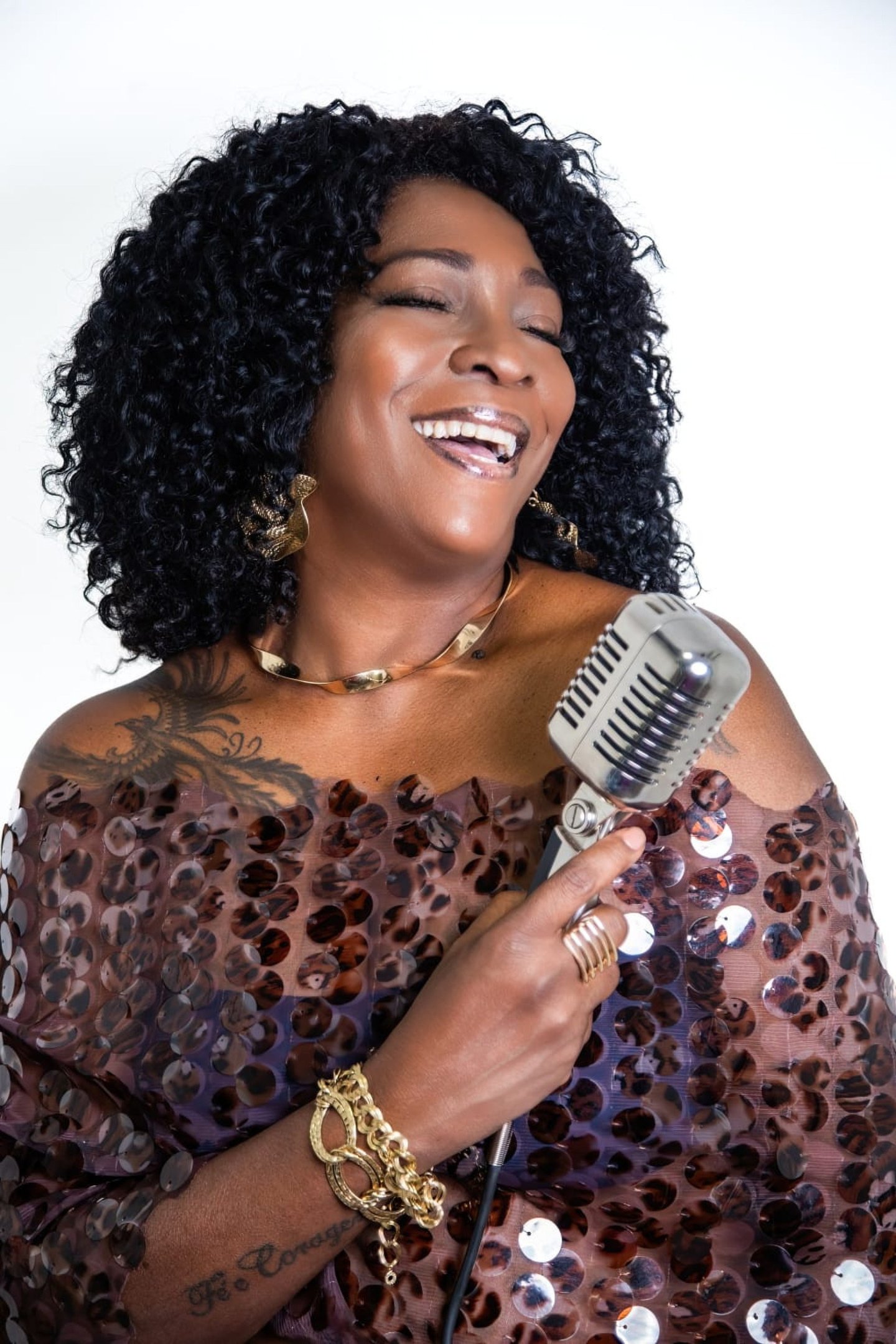 Dhi Ribeiro relembra trajetória no samba e celebra o Dia da Consciência Negra