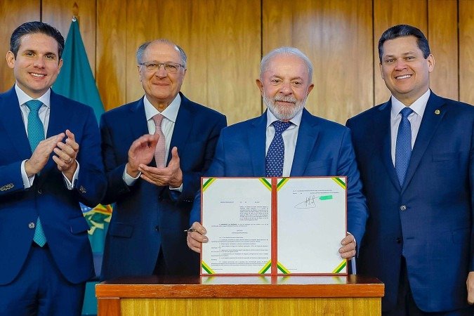 Presidente da República, Luiz Inácio Lula da Silva, durante cerimônia de assinatura da Medida Provisória 