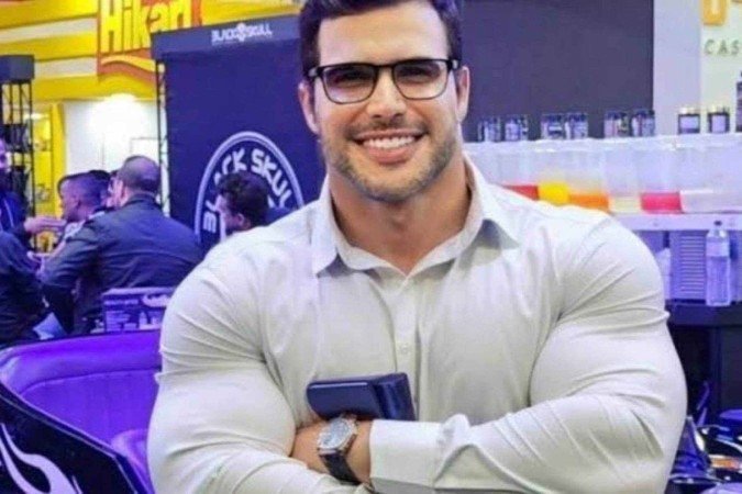 O empresário Renê da Silva Nogueira Junior é suspeito de matar com um tiro o gari Laudemir de Souza Fernandes -  (crédito: Reprodução/Redes sociais)