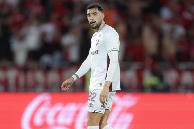 FREYTES - Assim como o companheiro de zaga, também teve uma atuação segura e colaborou com 11 cortes. Falhou na marcação no lance do gol do America de Cali. NOTA: 6,0 - Foto: Marcelo Gonçalves/Fluminense FC