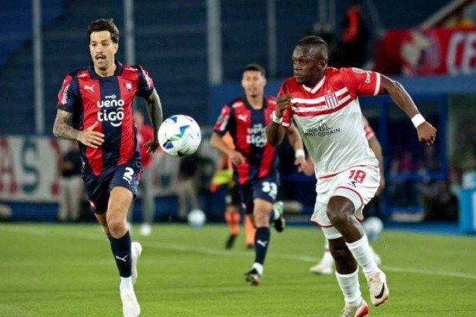 Argentinos saem de campo com um valioso triunfo fora de casa - (crédito: Foto: Divulgação/Estudiantes de la Plata) Argentinos saem de campo com um valioso triunfo fora de casa - (crédito: Foto: Divulgação/Estudiantes de la Plata)