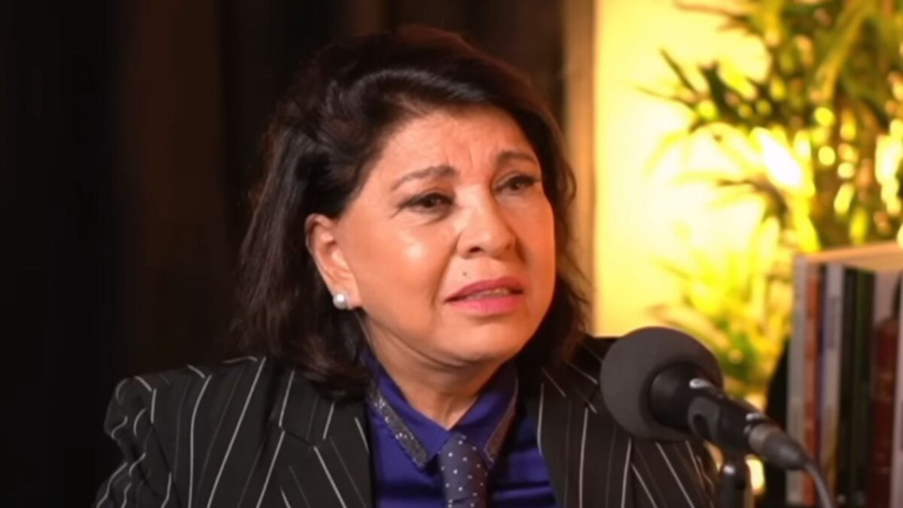 VÍDEO: Roberta Miranda volta a falar sobre sua bissexualidade e alfineta cantores sertanejos enrustidos -  (crédito: Observatorio dos Famosos)