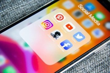 Lula prevê proibir que menor de 16 anos tenha rede social sem supervisão dos pais - Adem AY/Unsplash
