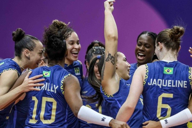 Vôlei feminino: o Time Brasil vence a República Dominicana por 3 sets a 0 e se classifica para a final, que acontece na sexta-feira (15/8)