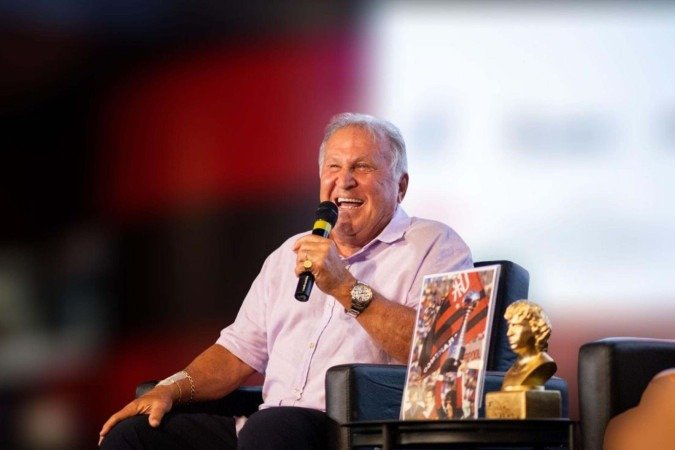 Maior ídolo da nação rubro-negra, Zico interagiu com os súditos no Museu do Flamengo - (crédito: Divulgação) Maior ídolo da nação rubro-negra, Zico interagiu com os súditos no Museu do Flamengo - (crédito: Divulgação)