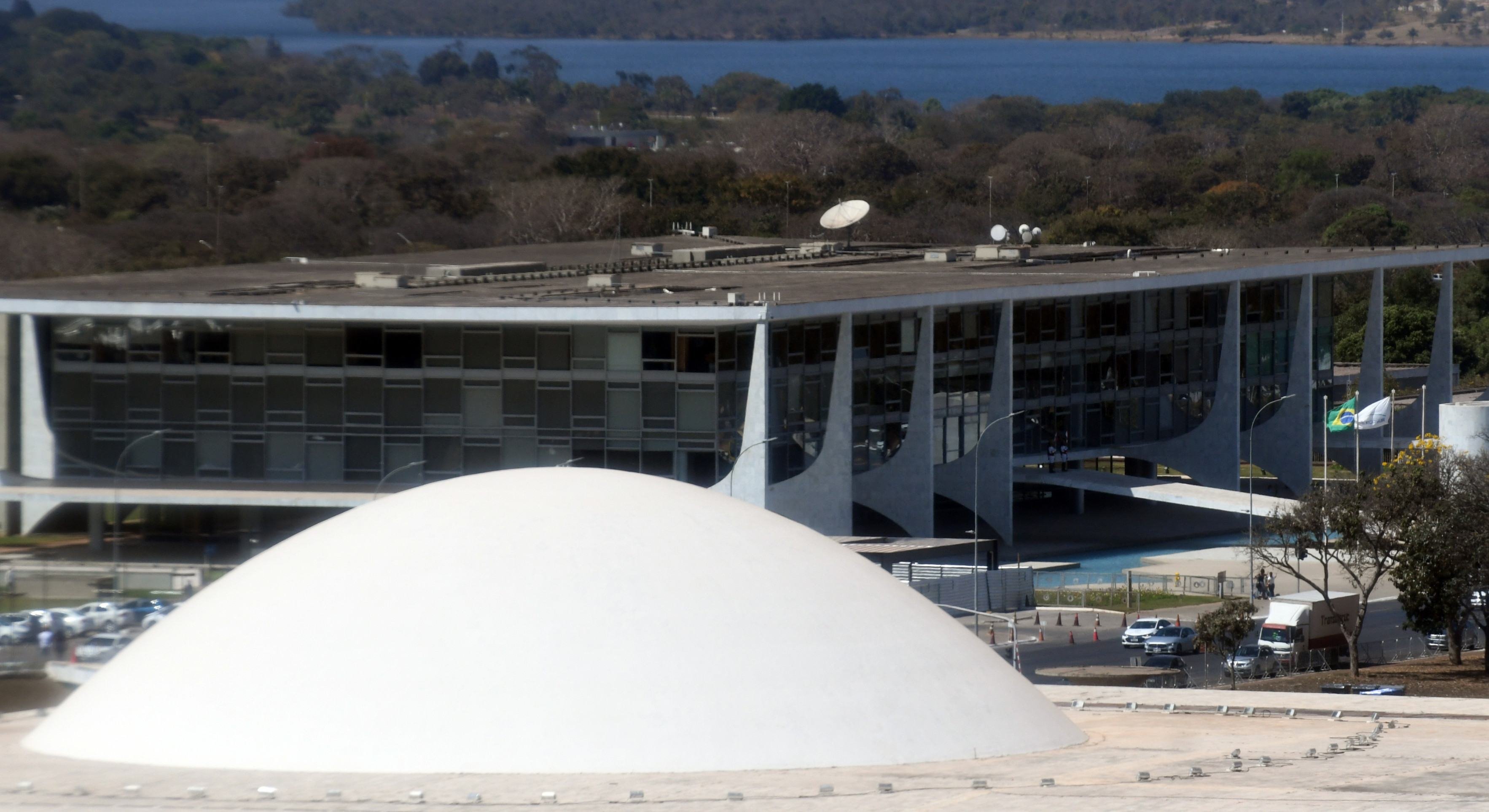 O semipresidencialismo pode trazer estabilidade