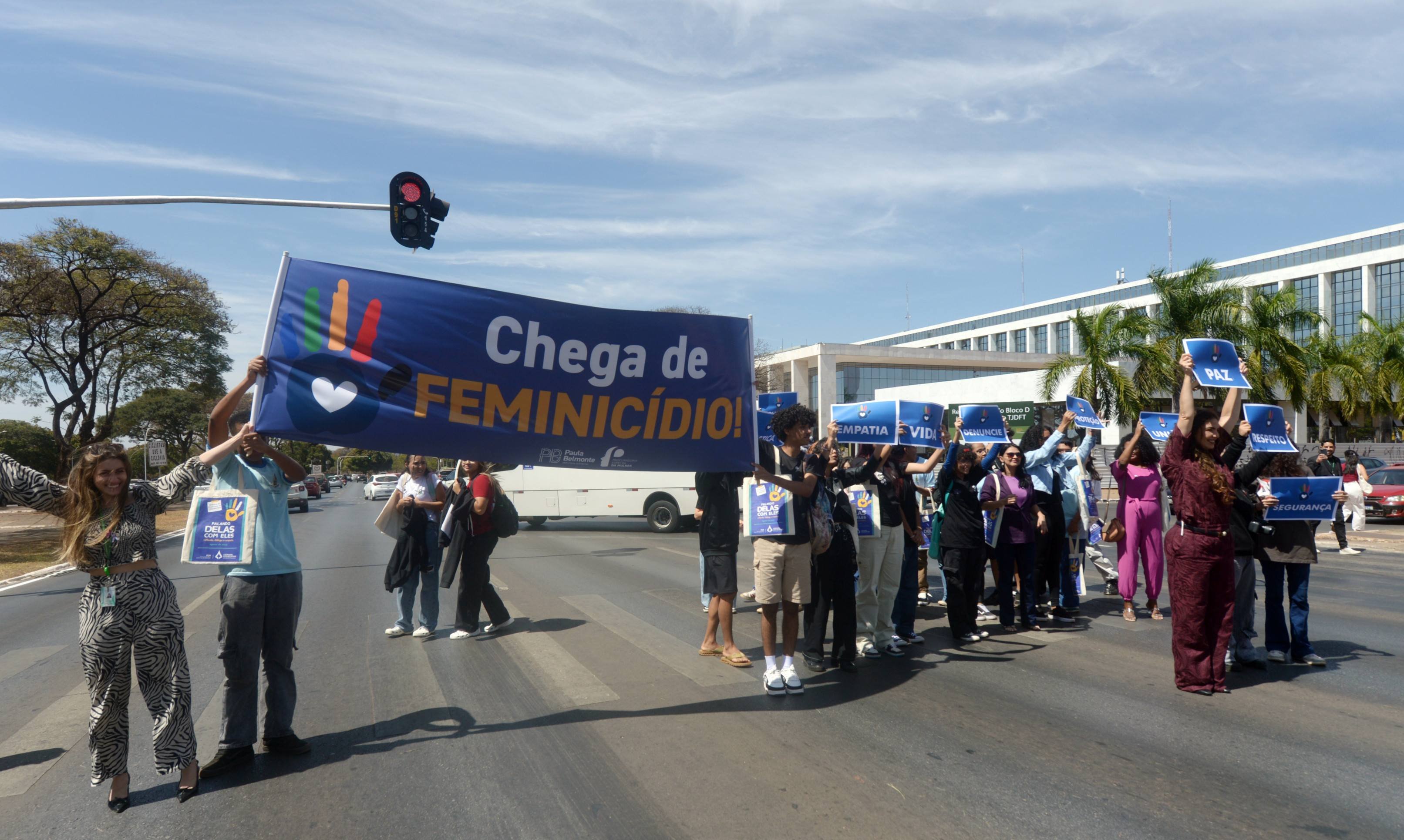  15/08/2025 Ed Alves CB/DA Press. Cidades. Manifestação contra o Feminicidio. 