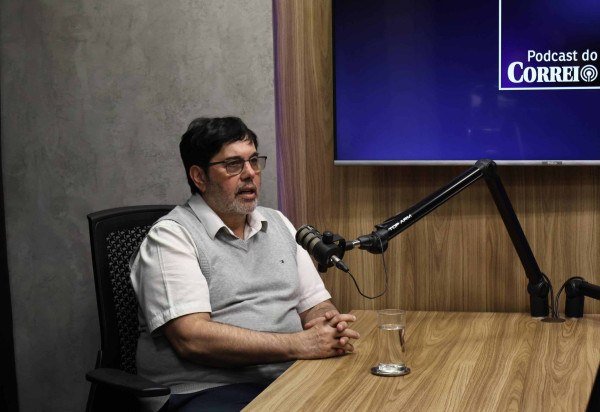 Bruna Gaston CB/DA Press