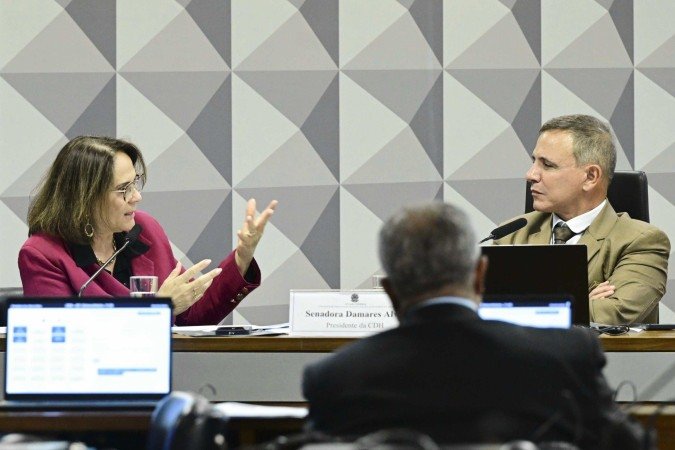 Projeto que regulamenta atividades de garimpo e outras atividades econômicas em terras indígenas foi aprovado na Comissão de Direitos Humanos (CDH) do Senado  -  (crédito:  Geraldo Magela/Agência Senado)