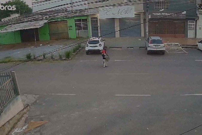 Polícia prende homem que tentou estuprar mulher em Águas Claras -  (crédito: PCDF/Divulgação)