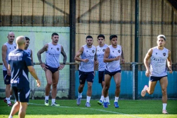 Levante estreia neste sábado (16) no Campeonato Espanhol, contra o Alavés - (crédito: Divulgação) Levante estreia neste sábado (16) no Campeonato Espanhol, contra o Alavés - (crédito: Divulgação)
