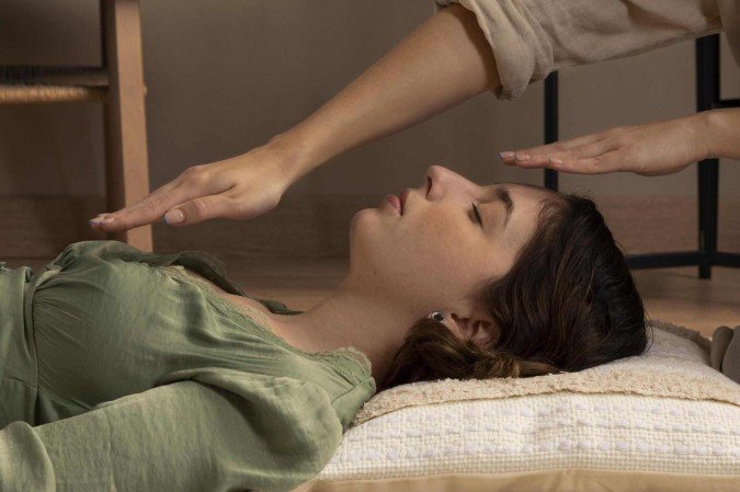 A pesquisa se baseia na biofotônica, área que investiga a interação da luz com sistemas biológicos -  (crédito: Freepik)