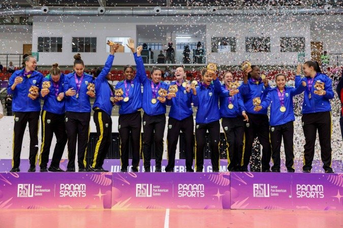 O Time Brasil vence a final contra o México e conquista a medalha de ouro no vôlei feminino - (crédito: Miriam Jeske/COB) O Time Brasil vence a final contra o México e conquista a medalha de ouro no vôlei feminino - (crédito: Miriam Jeske/COB)