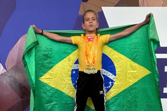 João, de 12 anos, brilha nos EUA e coloca o país no mapa do atletismo juvenil - (crédito: Arquivo Pessoal) João, de 12 anos, brilha nos EUA e coloca o país no mapa do atletismo juvenil - (crédito: Arquivo Pessoal)