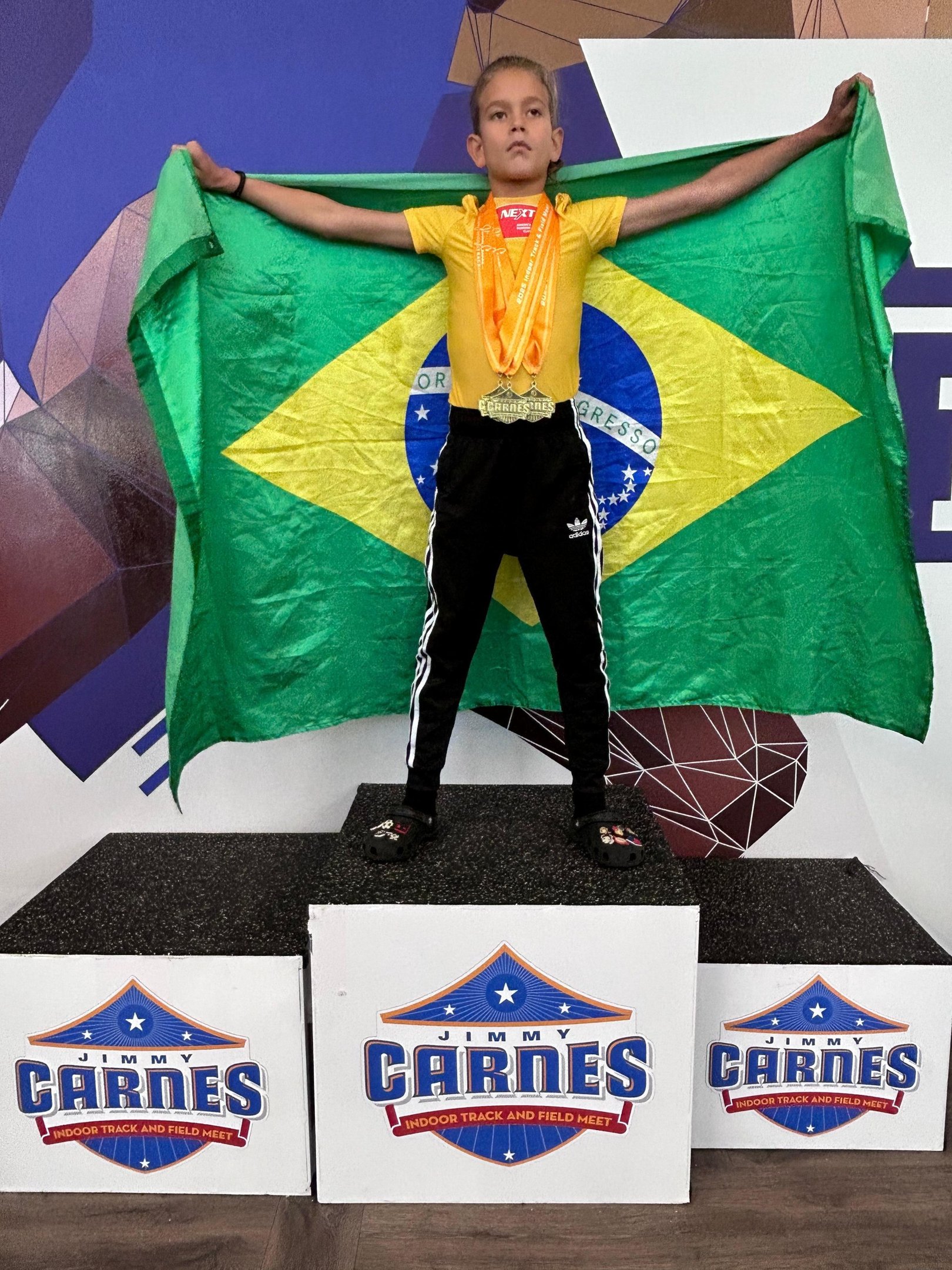 João, de 12 anos, brilha nos EUA e coloca o país no mapa do atletismo juvenil