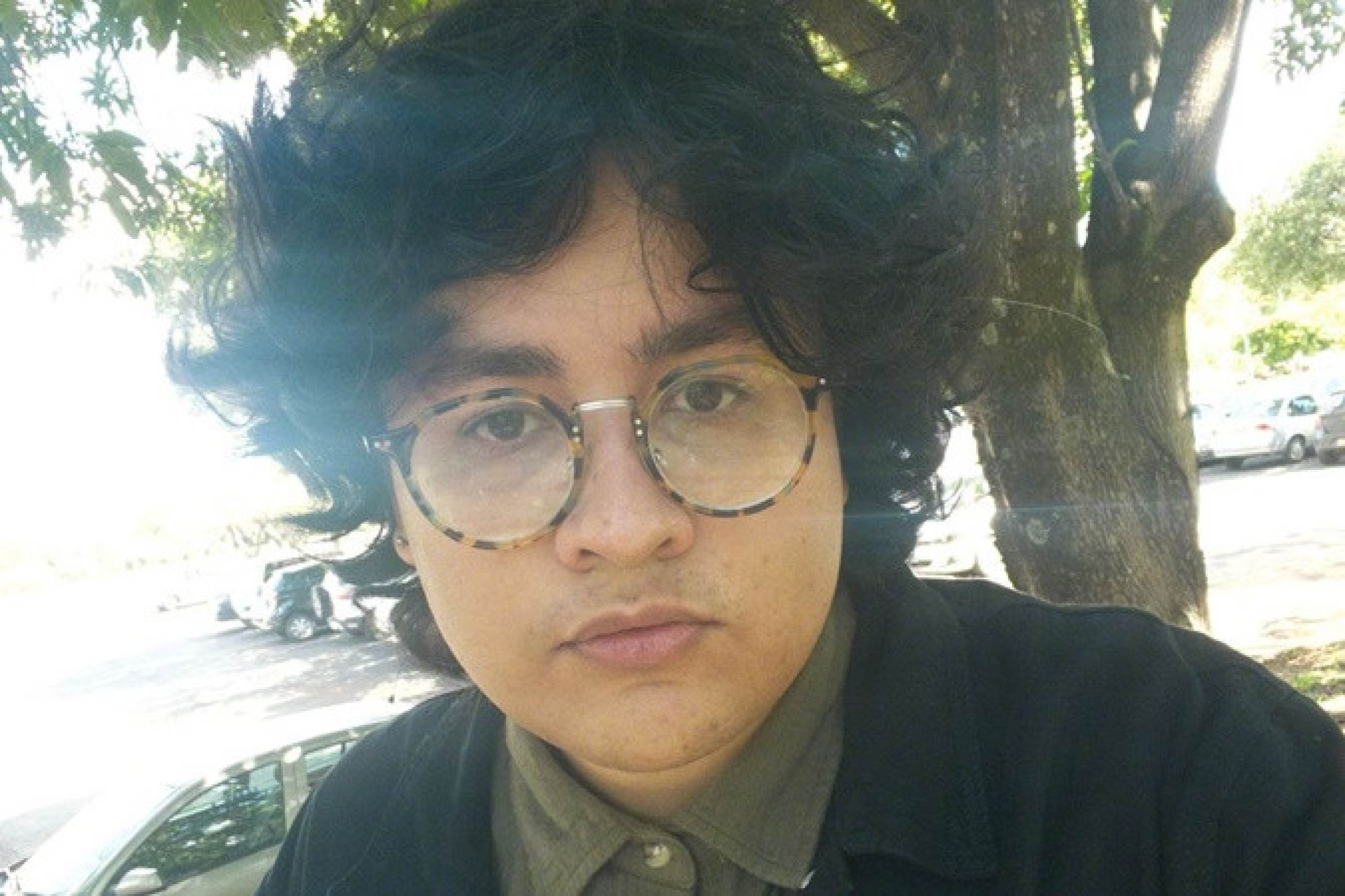 Breno Mendes, 25 anos, é professor temporário no DF há dois anos