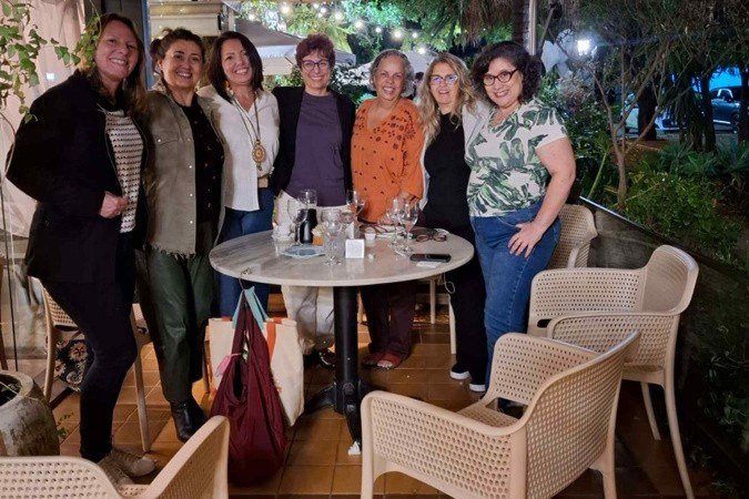 Grupo de professoras estuda saúde mental dos profissionais da educação no DF -  (crédito: Arquivo Pessoal)