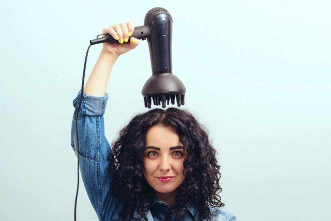 O volume dos anos 90 voltou com tudo e tomou conta das redes sociais (Imagem: Volurol | Shutterstock) - (crédito: EdiCase) O volume dos anos 90 voltou com tudo e tomou conta das redes sociais (Imagem: Volurol | Shutterstock) - (crédito: EdiCase)