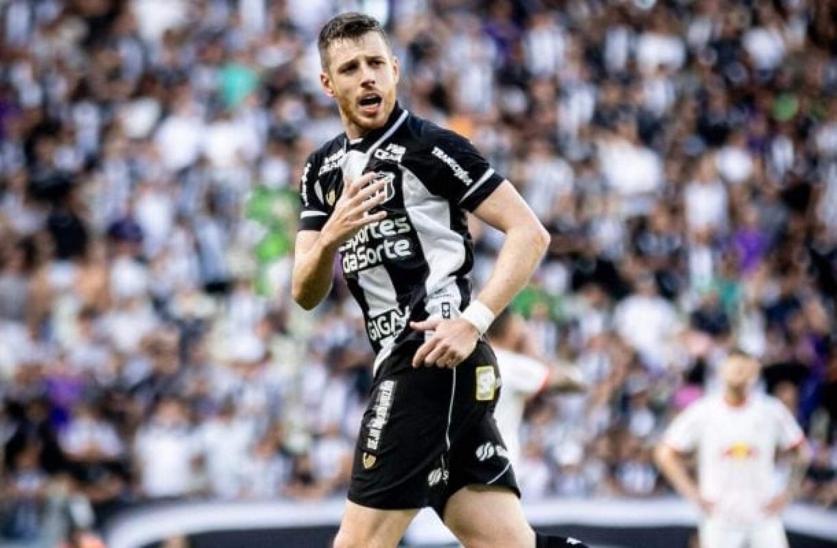 Ceará impõe ao Bragantino a oitava derrota consecutiva