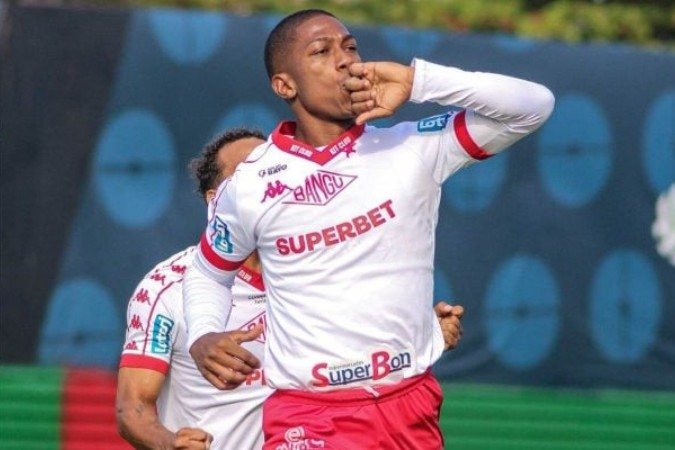 Bangu venceu o São Gonçalo e conquistou o título da Série A2 do Carioca -  (crédito: Foto: Wandré Silva/Bangu)