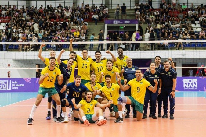 Brasil estreou vencendo a República Dominicana no vôlei masculino: 3 sets a 0
