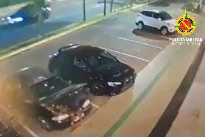 Homem é preso por furto de placas de veículos na Asa Norte -  (crédito: Divulgação/PMDF)