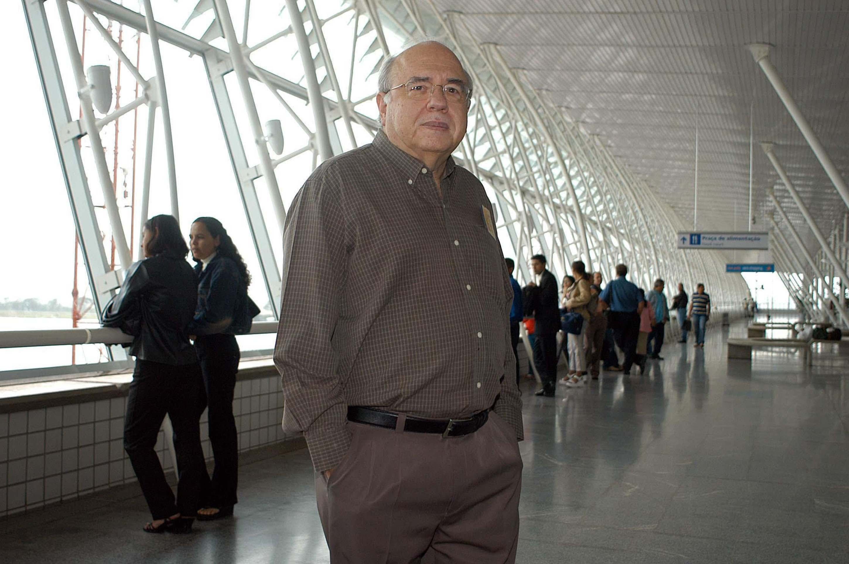 A trajetória de Luis Fernando Veríssimo, grande nome da crônica brasileira