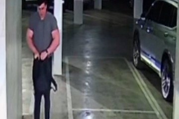 Morte de gari: vídeo mostra suspeito guardando arma usada no crime - PCMG/Divulgação 