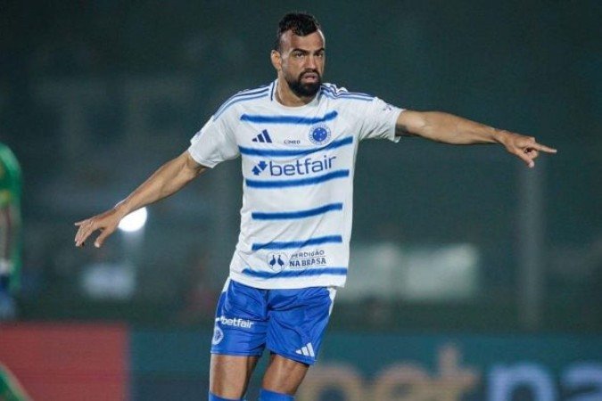 Fabrício Bruno reclamou de um possível pênalti não marcado para o Cruzeiro contra o Mirassol -  (crédito: Foto: Rapha Marques/Cruzeiro)