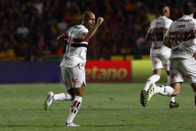 Lucas Moura volta a ganhar mais minutos no São Paulo - (crédito: Foto: Rubens Chiri / São Paulo) Lucas Moura volta a ganhar mais minutos no São Paulo - (crédito: Foto: Rubens Chiri / São Paulo)
