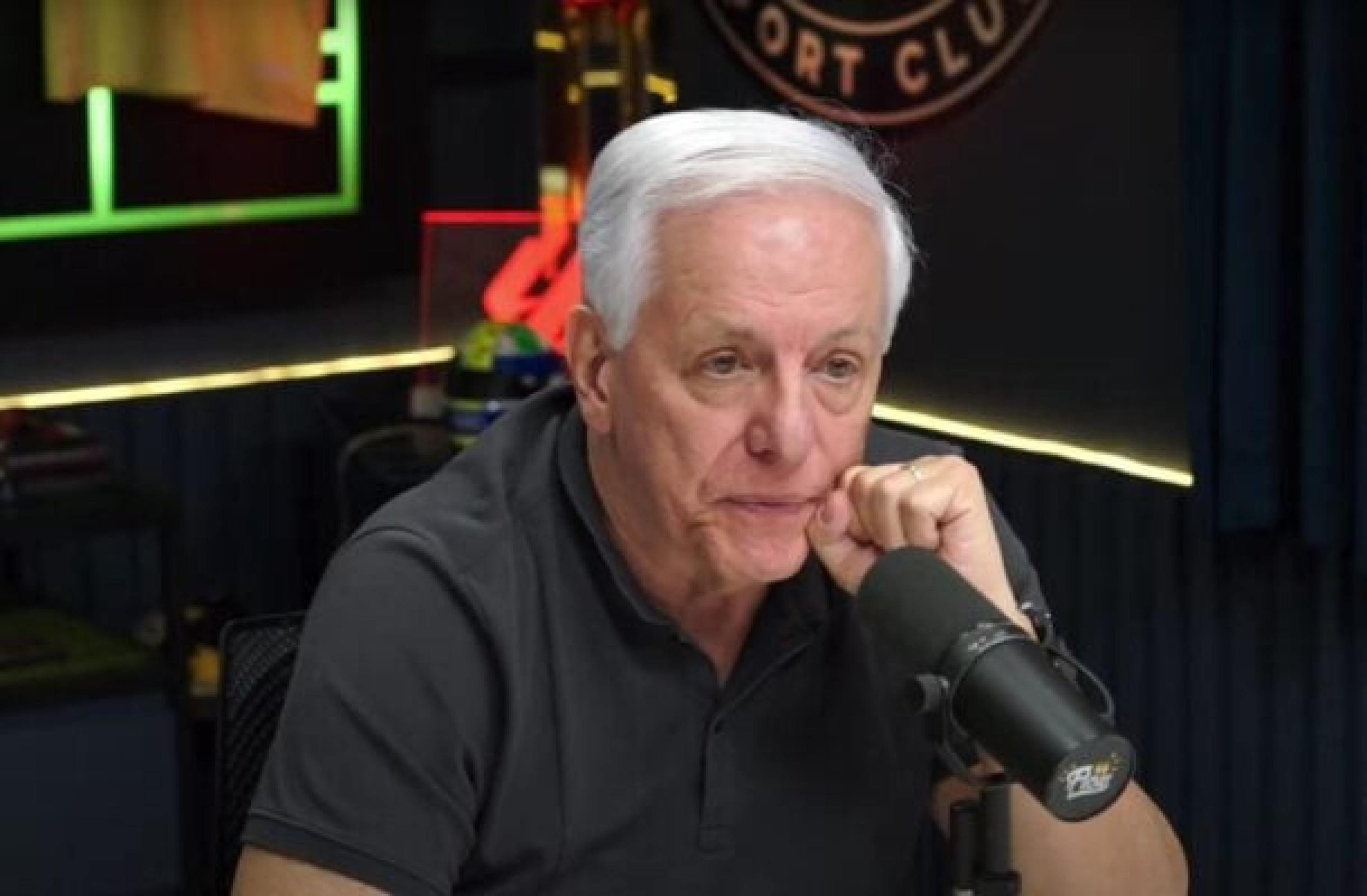 Retorno de narrador, ex-Globo, à TV causa nostalgia na internet