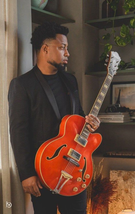 Jimi Oliver apresenta turnê 'Aurora' nesta sexta-feira (22/8) -  (crédito: Divulgação)