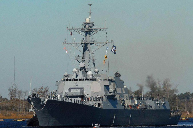 De acordo com a porta-voz da Casa Branca, os EUA consideram o governo de Nicolás Maduro como ilegítimo

 -  (crédito: Marinha dos EUA pelo Especialista em Comunicação de Massa de 2ª Classe, Eric Tretter)