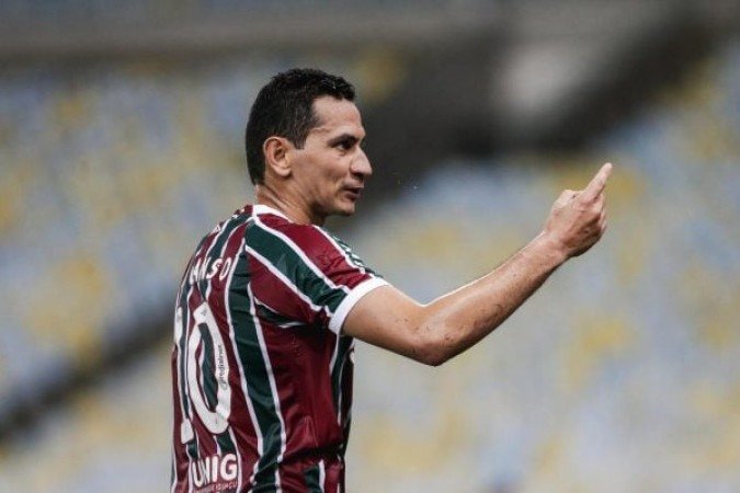 GANSO – Entrou no lugar de Lima aos 23 da etapa final, mas fez poucas jogadas na criação .O Flu já vencia por 2 a 0 e jogava em ritmo de treino. NOTA 5,0. Foto: Marina Garcia