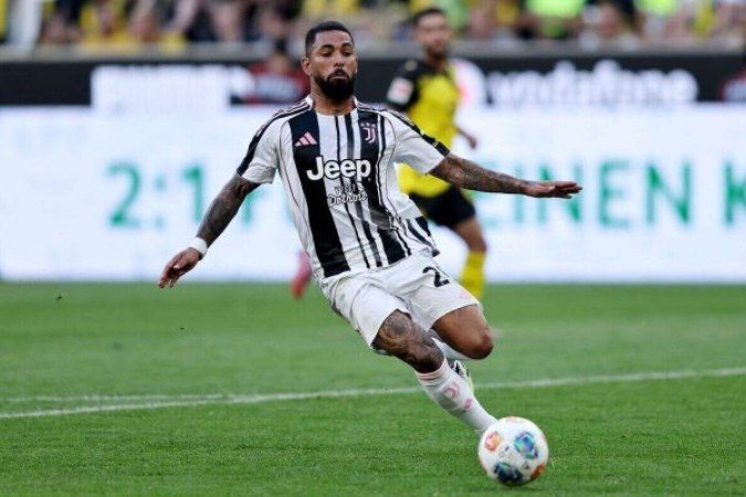 Douglas Luiz vai retornar para a Inglaterra em novo clube - (crédito: Foto: Getty images) Douglas Luiz vai retornar para a Inglaterra em novo clube - (crédito: Foto: Getty images)