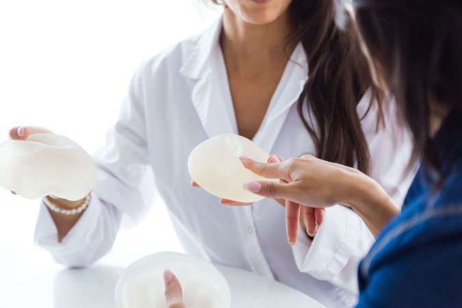 O estudo fornece avanços e faz um alerta para que ginecologistas, mastologistas, cirurgiões-plásticos e os profissionais da saúde em geral saibam que medidas adotar nesses casos - (crédito: Reprodução/Freepik) O estudo fornece avanços e faz um alerta para que ginecologistas, mastologistas, cirurgiões-plásticos e os profissionais da saúde em geral saibam que medidas adotar nesses casos - (crédito: Reprodução/Freepik)