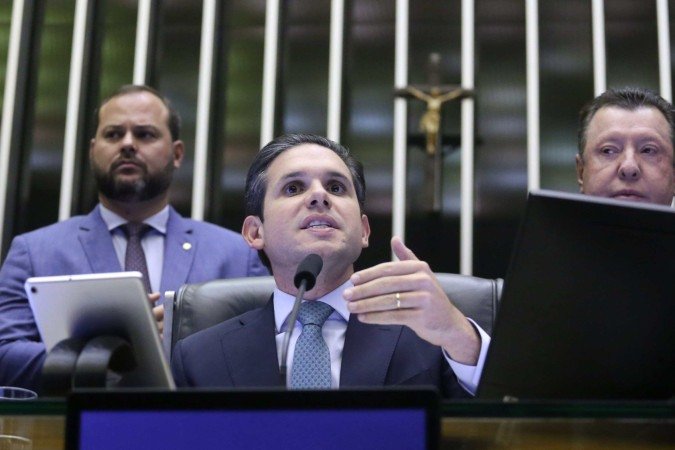 Entre os principais pontos estão as obrigações impostas a plataformas digitais de garantir a proteção e a privacidade de crianças e adolescentes - (crédito: Kayo Magalhaes) Entre os principais pontos estão as obrigações impostas a plataformas digitais de garantir a proteção e a privacidade de crianças e adolescentes - (crédito: Kayo Magalhaes)