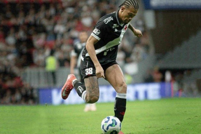 Contratado pelo Vasco no início do ano passado, João Victor aceitou prontamente a mudança - (crédito: Foto: Matheus Lima/Vasco) Contratado pelo Vasco no início do ano passado, João Victor aceitou prontamente a mudança - (crédito: Foto: Matheus Lima/Vasco)