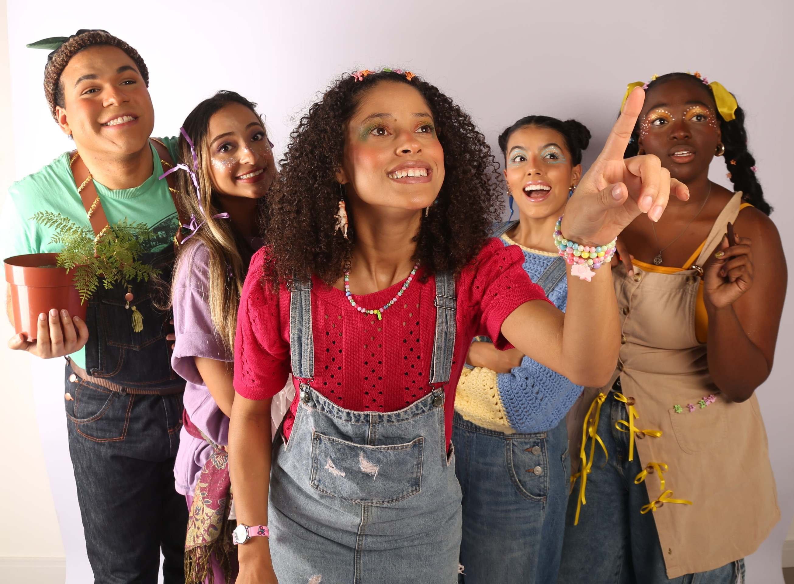 Espetáculo infantil 'A pequena casa flutuante' estreia neste domingo