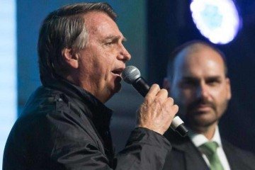 PF afirma que Bolsonaro recebeu cerca de R$ 30 milhões em um ano