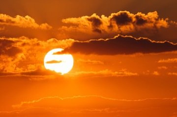 As temperaturas ficam acima da média, com tempo seco -  (crédito: Freepik)