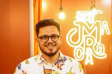 Osvaldo Bruno criou a marca Seu Maraca: camisas cheias de história