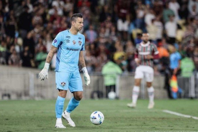 Fábio, do Fluminense, atinge marca histórica no futebol mundial - (crédito: Foto: Lucas Merçon/Fluminense) Fábio, do Fluminense, atinge marca histórica no futebol mundial - (crédito: Foto: Lucas Merçon/Fluminense)