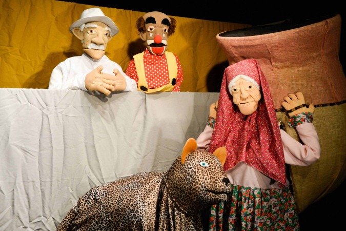 Bonecos utilizados durante a peça -  (crédito: Foto: Divulgação)
