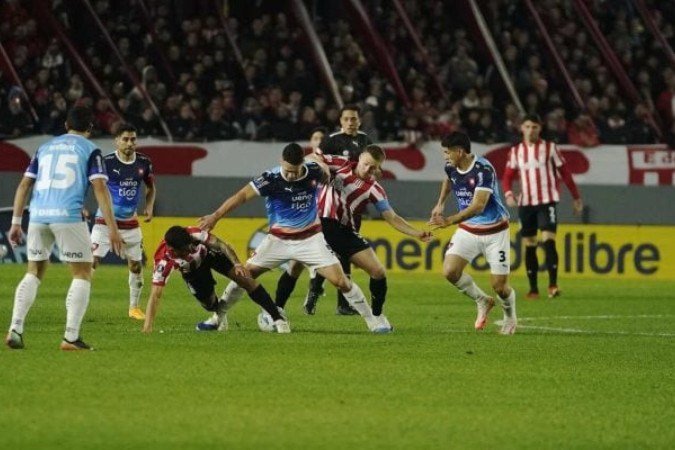 Gol fora de casa foi determinante para definir o classificado -  (crédito: Foto: DivulgaÃ§Ã£o/Conmebol)