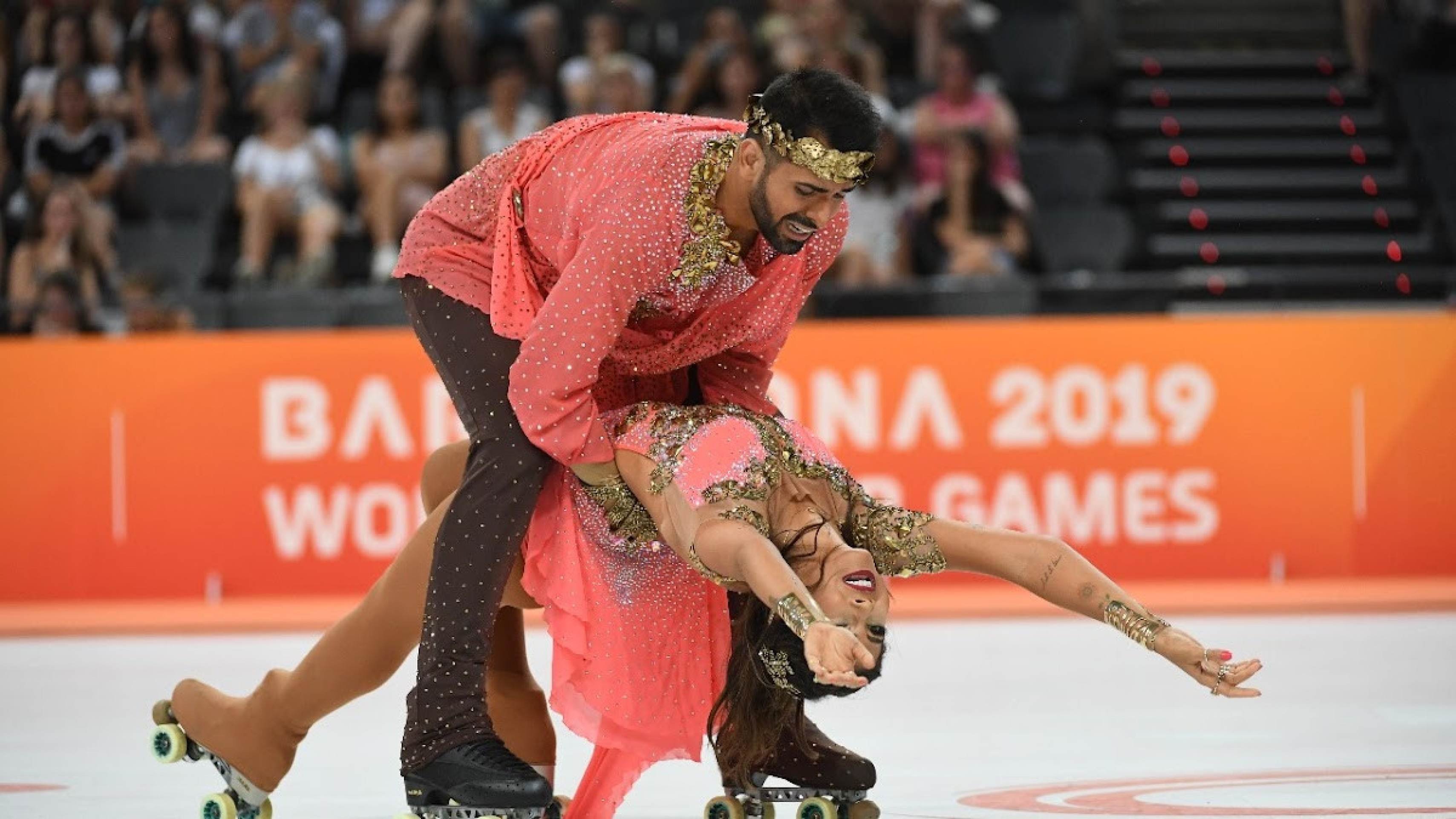 Broadway em Brasília: espetáculo de patinação artística apresenta musicais