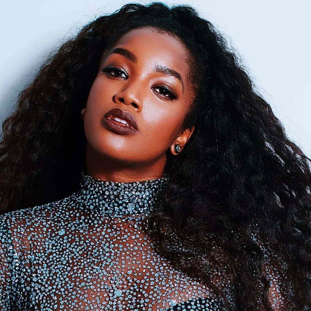 Iza 　2点セット　(2) IZA