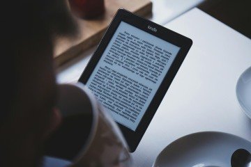 O 'Encha seu Kindle' ocorre nesta sexta-feira (22/8) -  (crédito: Reprodução/Pexels)
