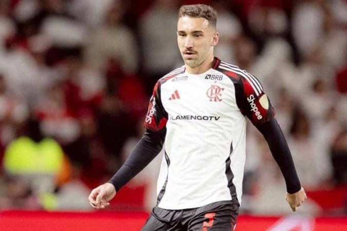 Léo Ortiz em ação contra o Internacional, pela Libertadores - (crédito: Foto: Adriano Fontes/Flamengo) Léo Ortiz em ação contra o Internacional, pela Libertadores - (crédito: Foto: Adriano Fontes/Flamengo)
